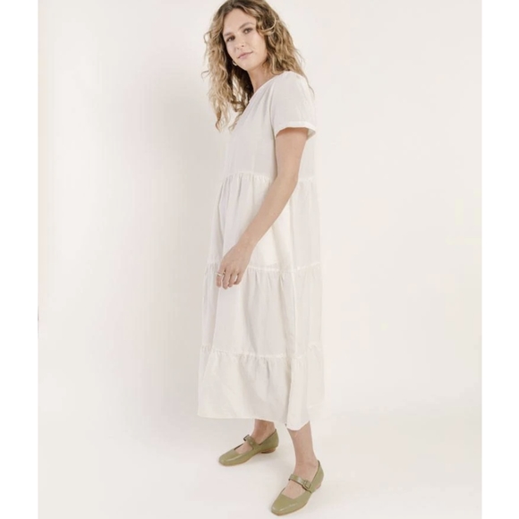 🆕 TRADLANDS CHALET TIERED DRESS OLIVE SMALL - Picture 4 of 10